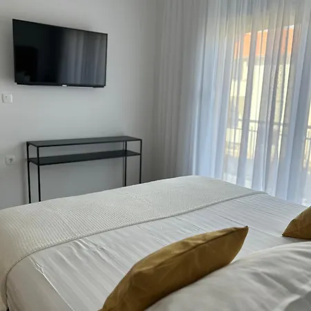 Aurus Корчула